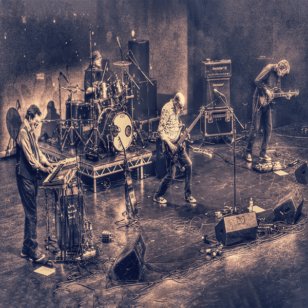 Thumbnail image for John Hackett Band With Special Guest Heather Findlay